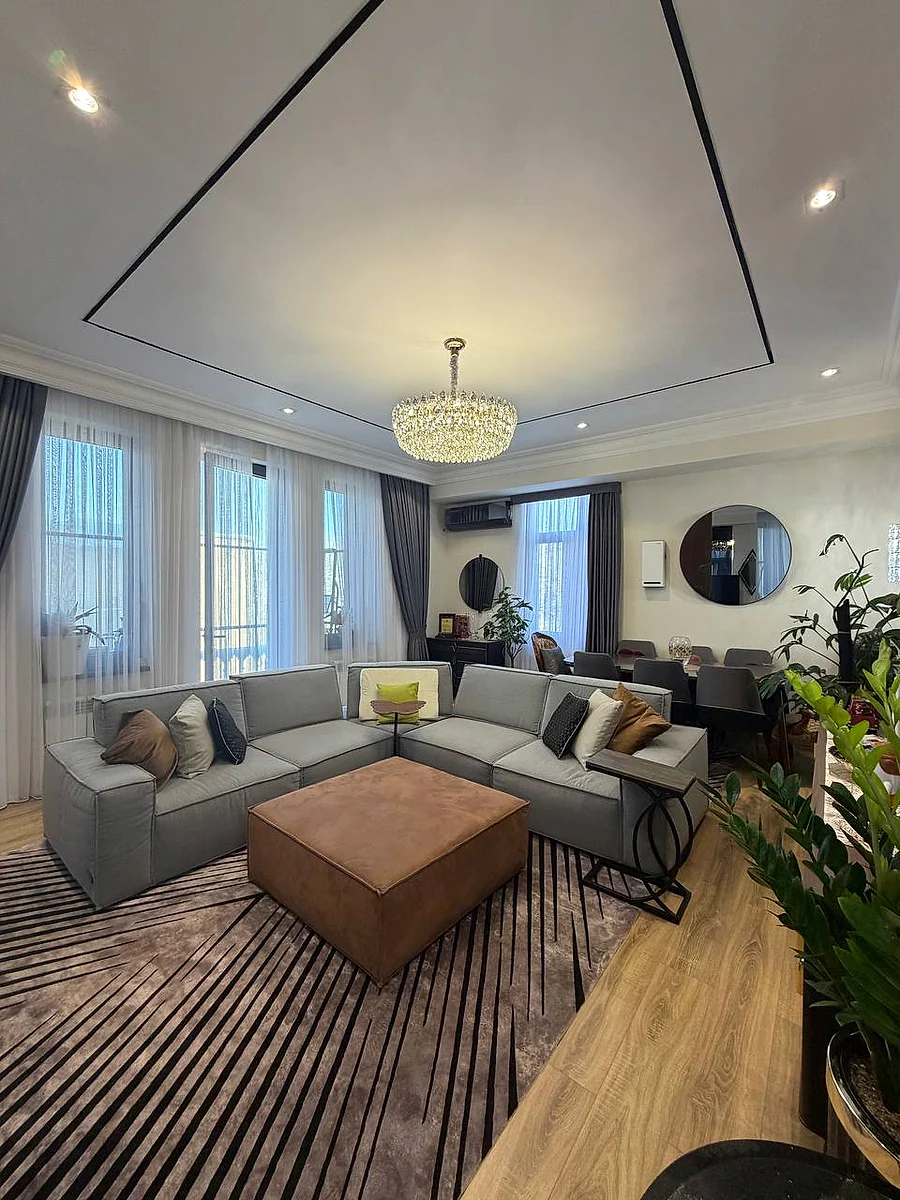 Продажа 4-комнатной квартиры в mirzo-ulugbek районе, 176 м² — Дархан — Ташкент, mirzo-ulugbek