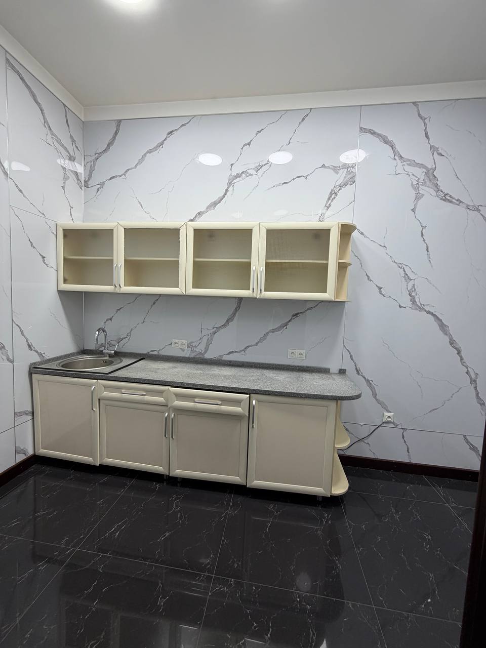 Аренда коммерческого помещения в yashnabad районе, 1 611 м² — yashnabad, фотография 7