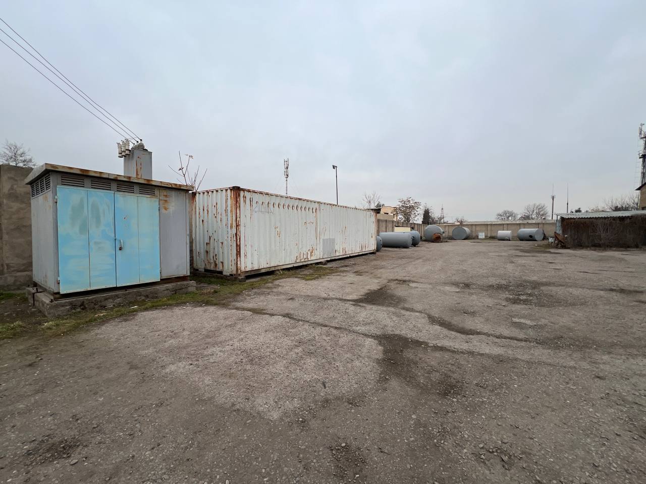 Продажа коммерческого помещения в oblast-yukorichirchiq районе, 800 м² — oblast-yukorichirchiq, фотография 3