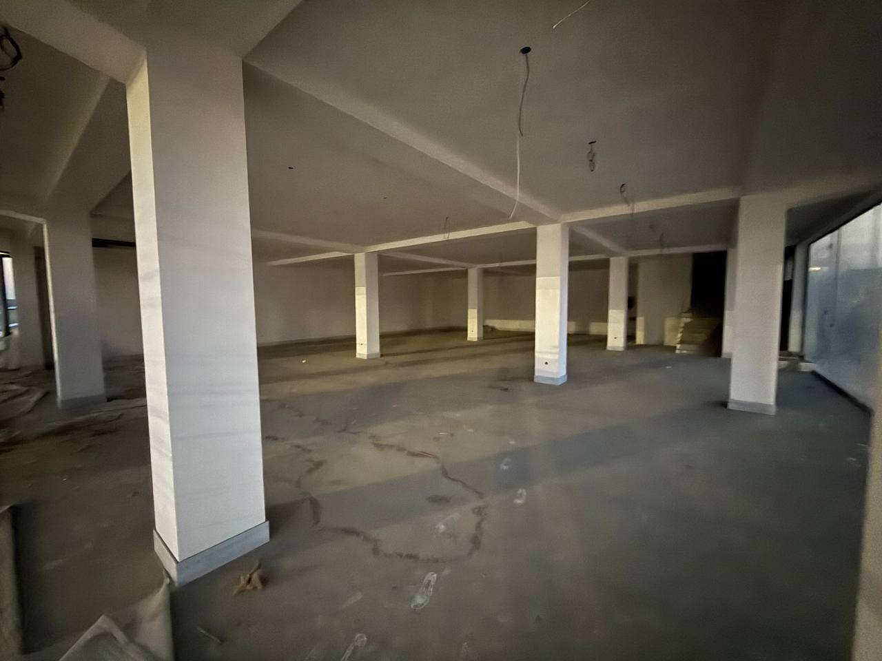 Аренда коммерческого помещения в almazar районе, 1 500 м² — Нурафшан, фотография 2