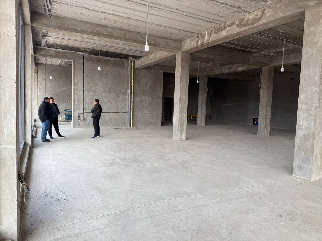 Аренда коммерческого помещения в almazar районе, 14 000 м² — Нурафшан, фотография 4