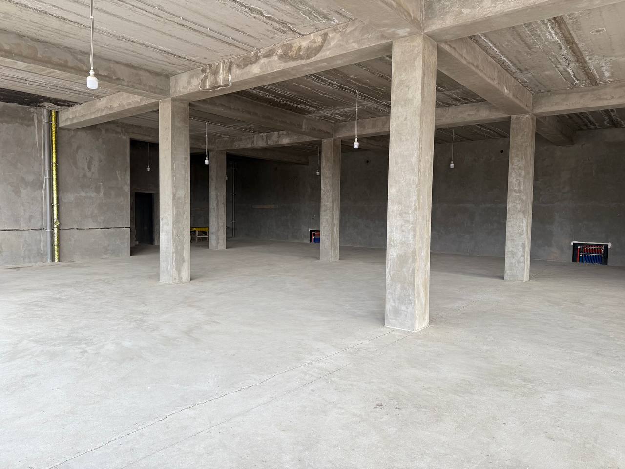Аренда коммерческого помещения в almazar районе, 14 000 м² — Нурафшан, фотография 6