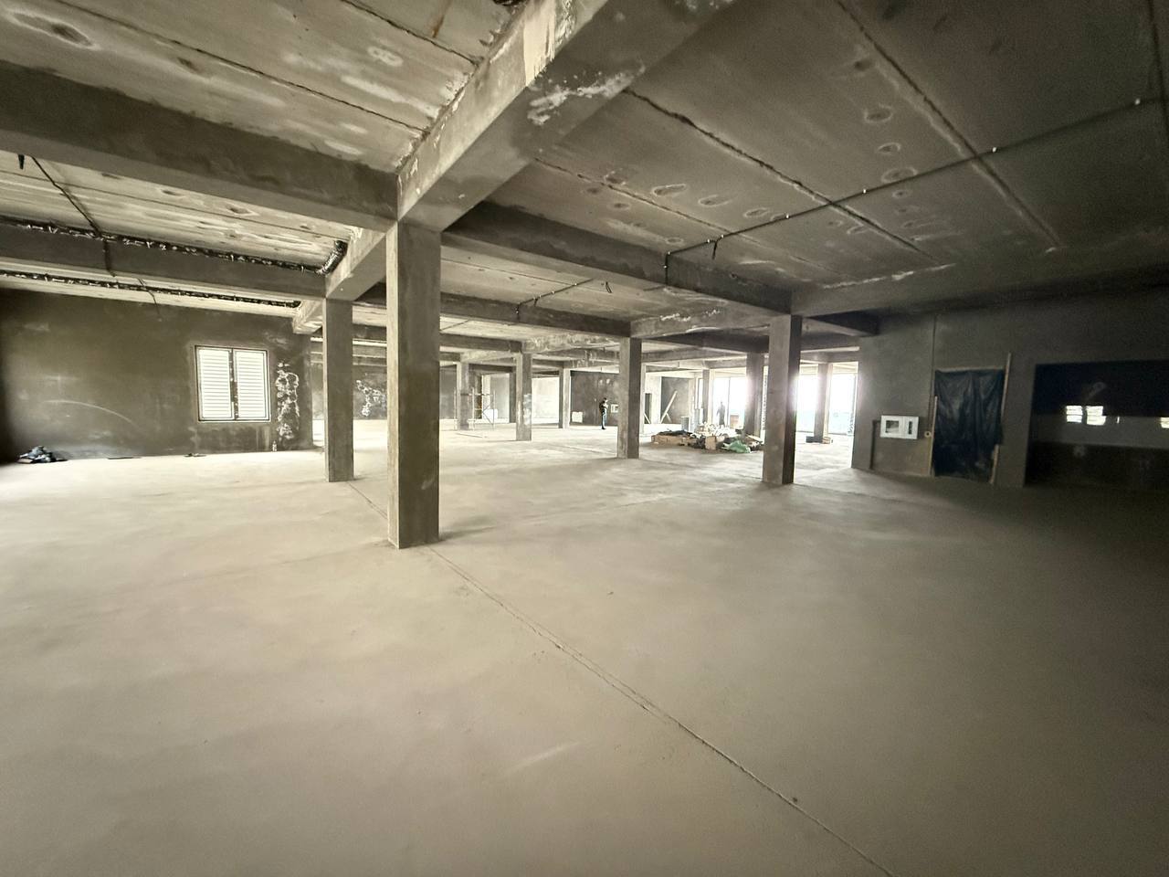 Аренда коммерческого помещения в almazar районе, 821 м² — Нурафшан, фотография 2