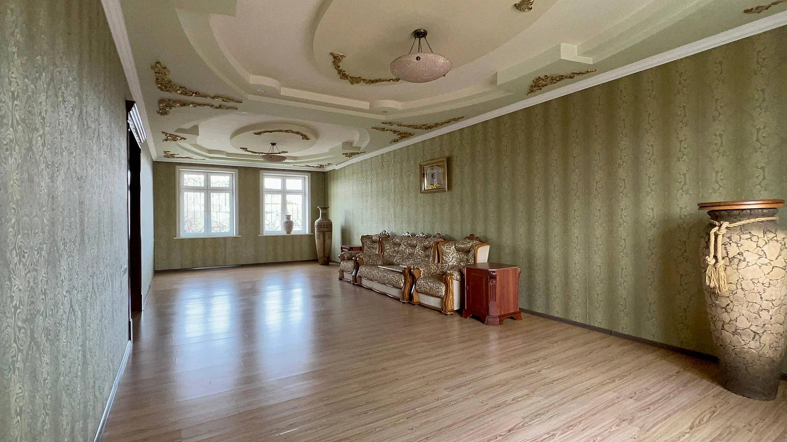 Аренда коммерческого помещения в uchtepa районе, 600 м² — Изза — Ташкент, uchtepa