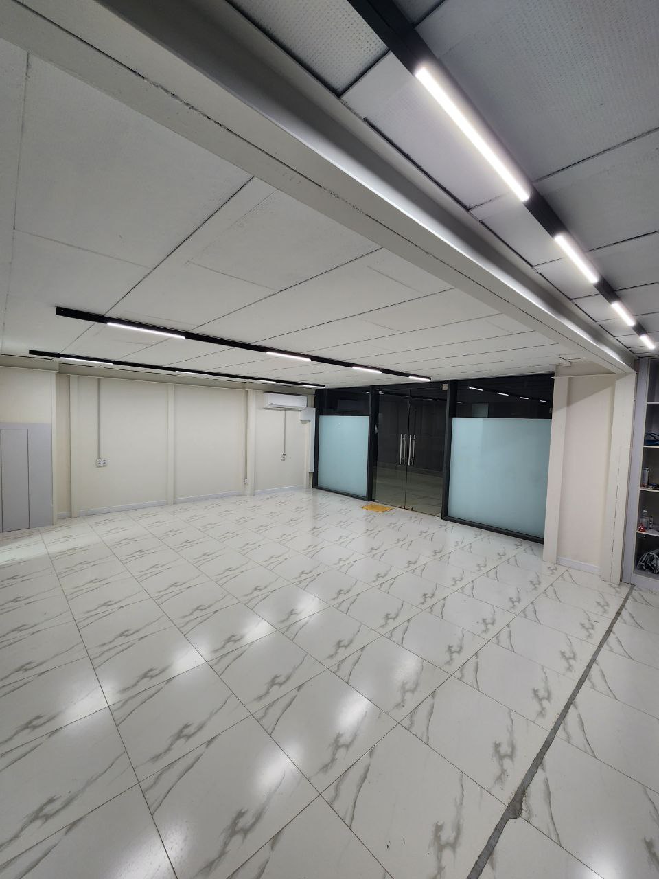 Аренда коммерческого помещения в mirzo-ulugbek районе, 132 м² — Кары-Ниязи, фотография 4
