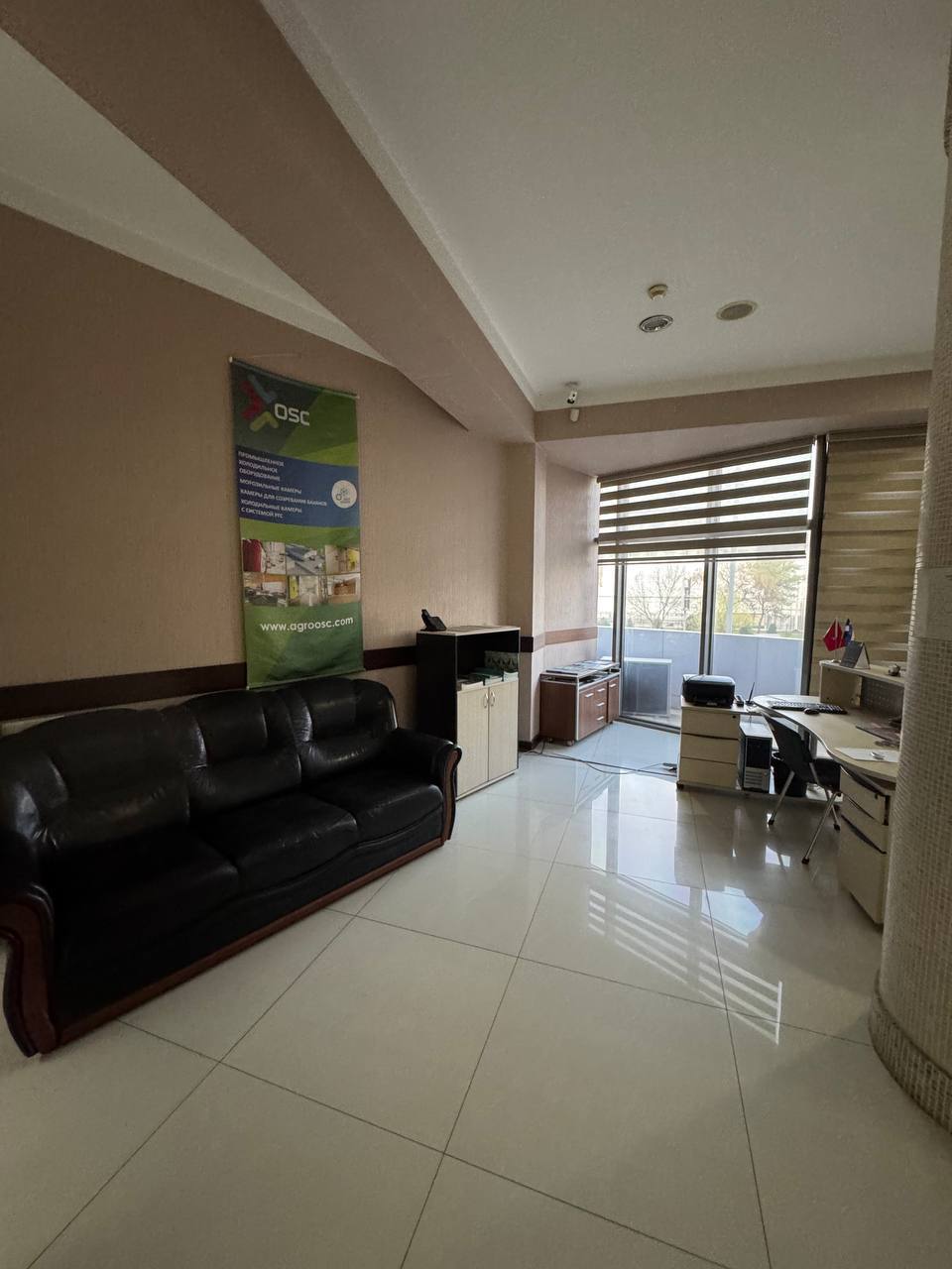 Аренда коммерческого помещения в mirabad районе, 2 200 м² — Нукус, фотография 6