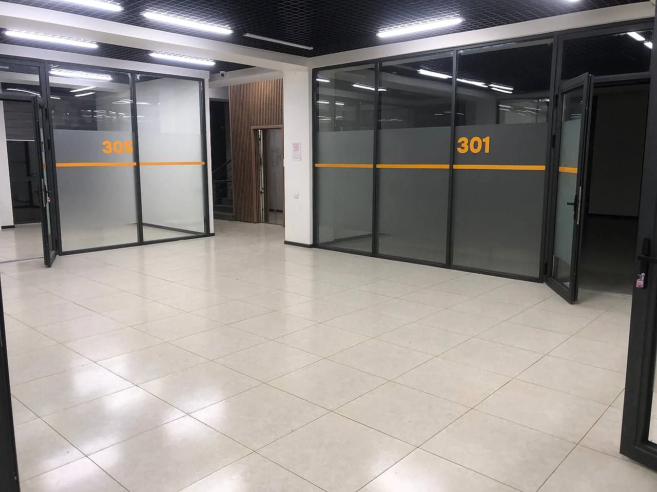 Аренда коммерческого помещения в yakkasaray районе, 3 000 м² — Мукими — Ташкент, yakkasaray