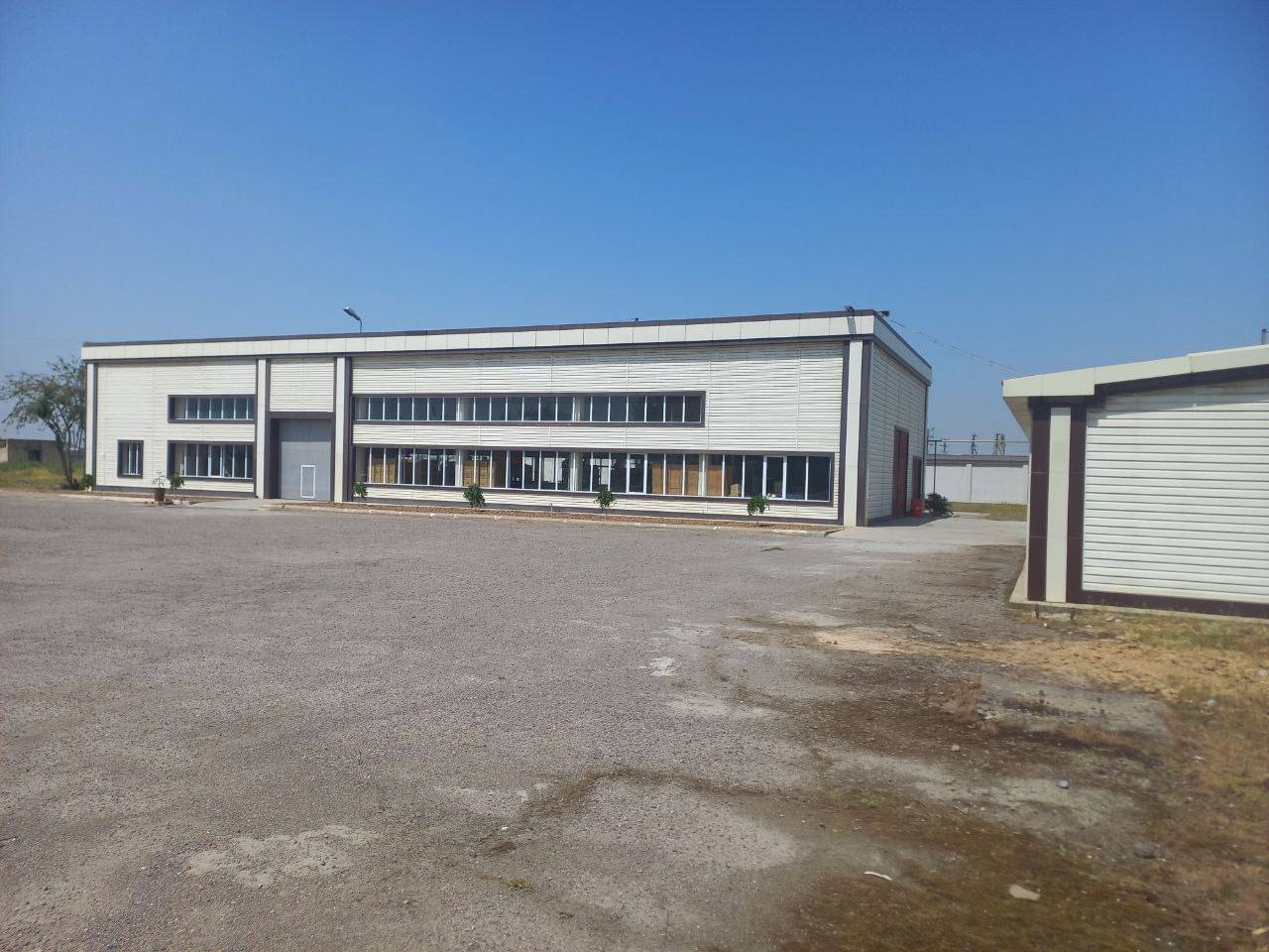 Продажа коммерческого помещения в bektemir районе, 5 400 м² — Отинтопган, фотография 2