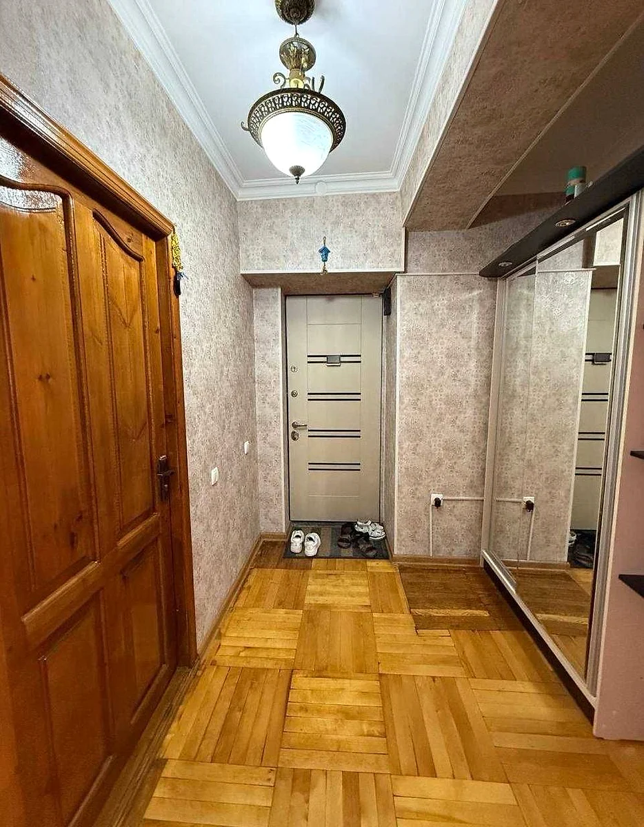 Продажа 3-комнатной квартиры в yunusabad районе, 70 м² — Ц6 — Ташкент, yunusabad