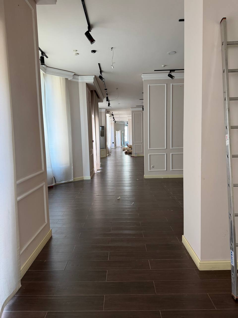 Аренда коммерческого помещения в yunusabad районе, 670 м² — Алайский, фотография 2