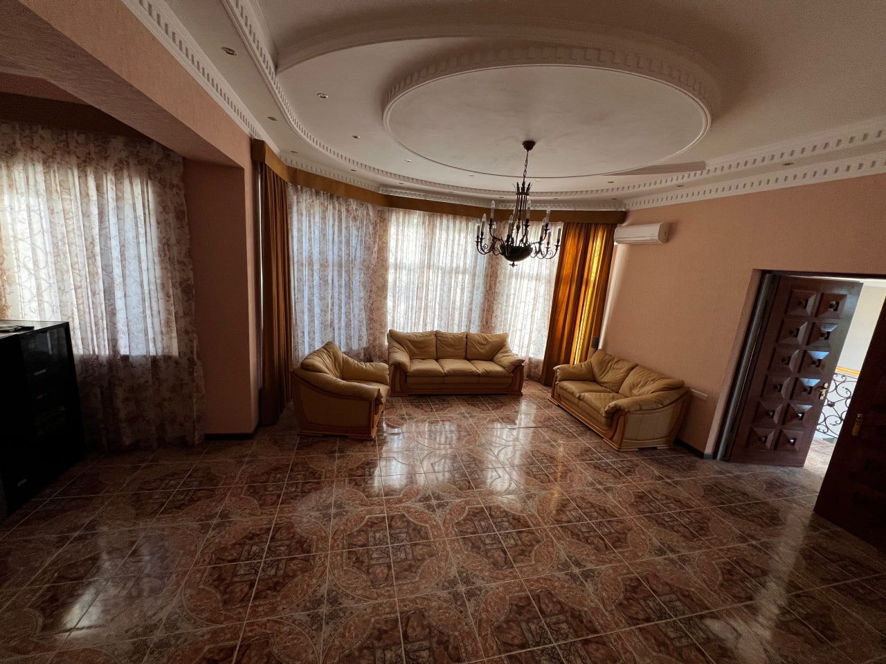 Продажа дома в oblast-kibray районе — oblast-kibray, фотография 2