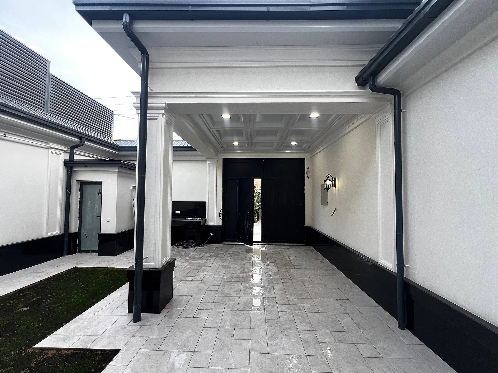 Продажа дома в mirzo-ulugbek районе, 350 м² — Центр Луначарского — Ташкент, mirzo-ulugbek