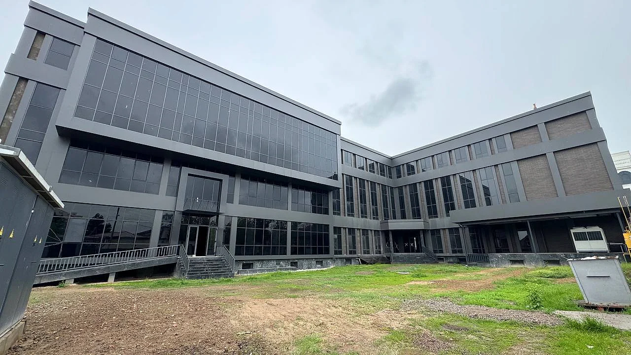 Аренда коммерческого помещения в shakhontakur районе, 3 200 м² — Парк Анхор — Ташкент, shakhontakur