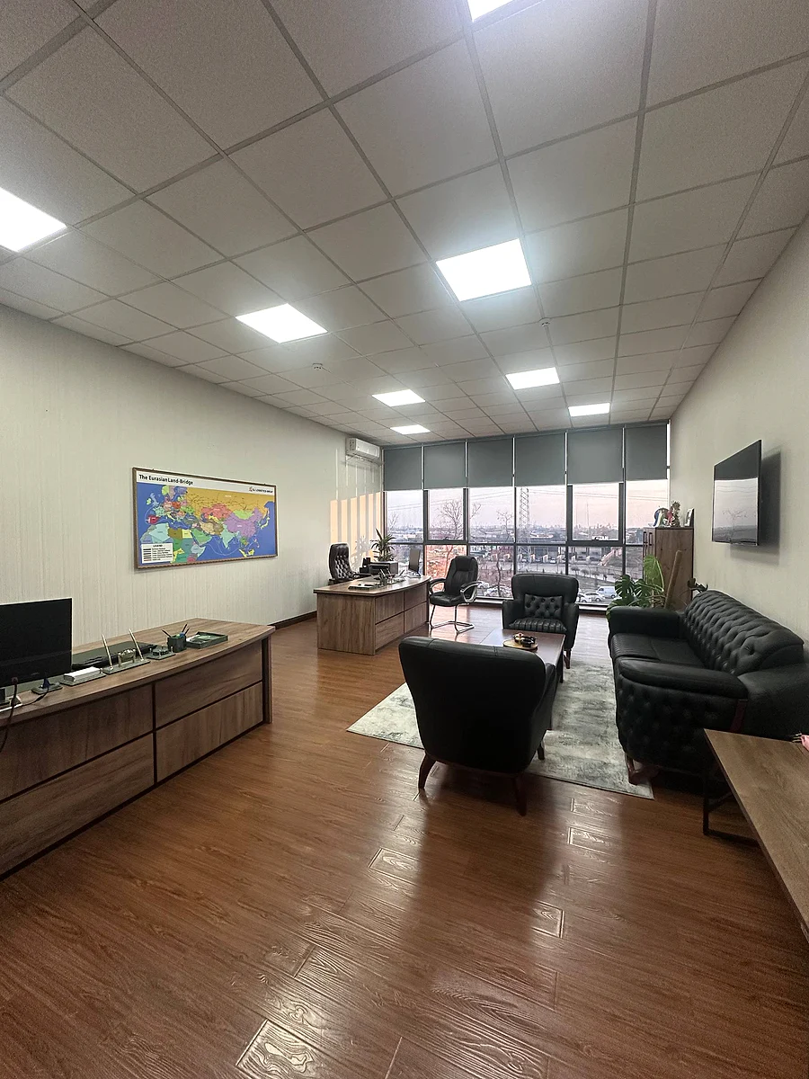 Аренда коммерческого помещения в sergeli районе, 300 м² — Штрафстоянка — Ташкент, sergeli