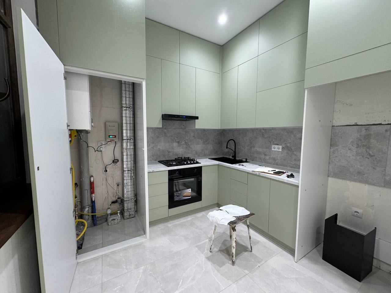 Продажа 2-комнатной квартиры в mirzo-ulugbek районе, 56 м² — Турт Арык, фотография 2