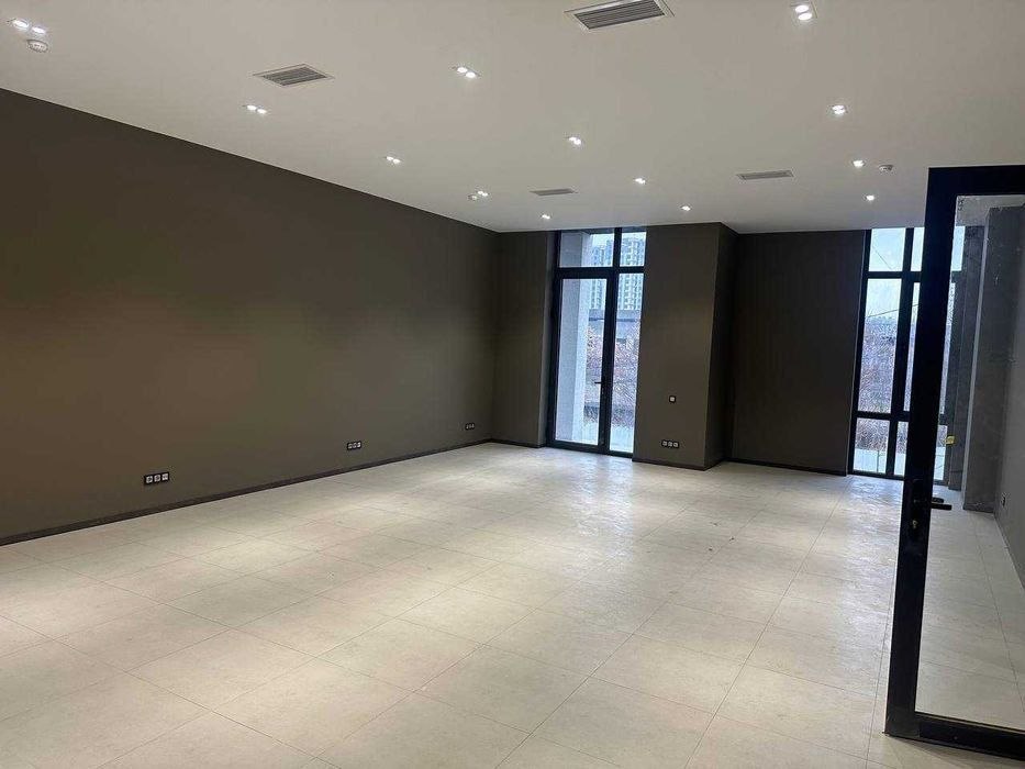 Продажа коммерческого помещения в yunusabad районе, 1 050 м² — Бадамзар, фотография 6
