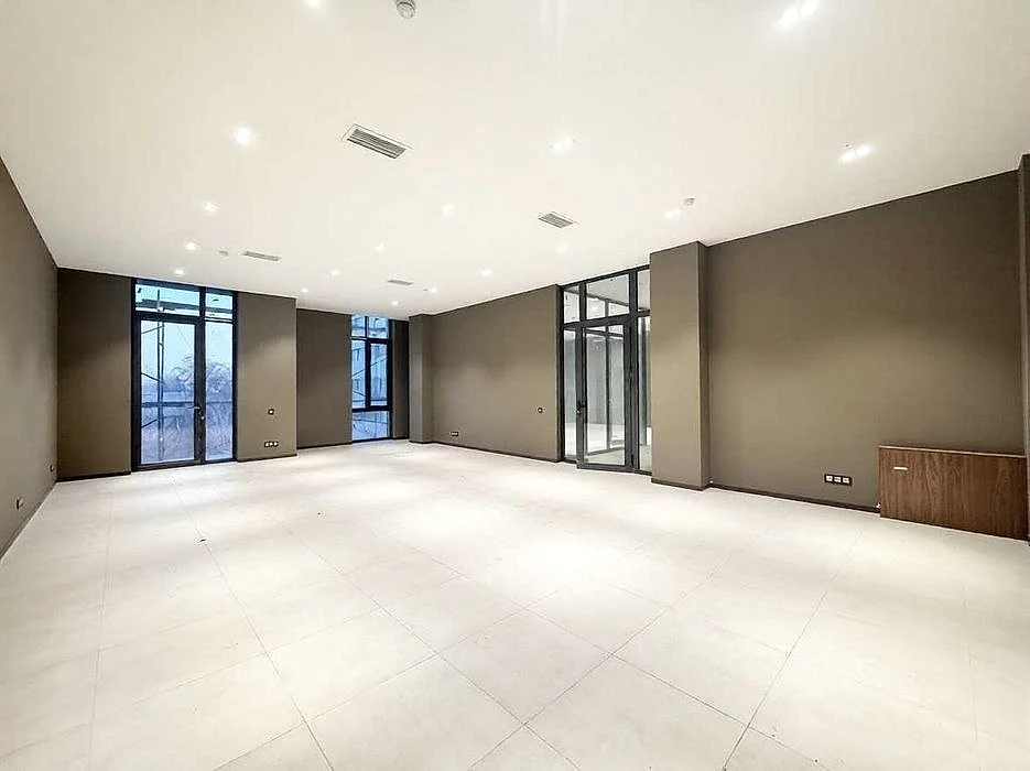 Продажа коммерческого помещения в yunusabad районе, 1 050 м² — Бадамзар — Ташкент, yunusabad