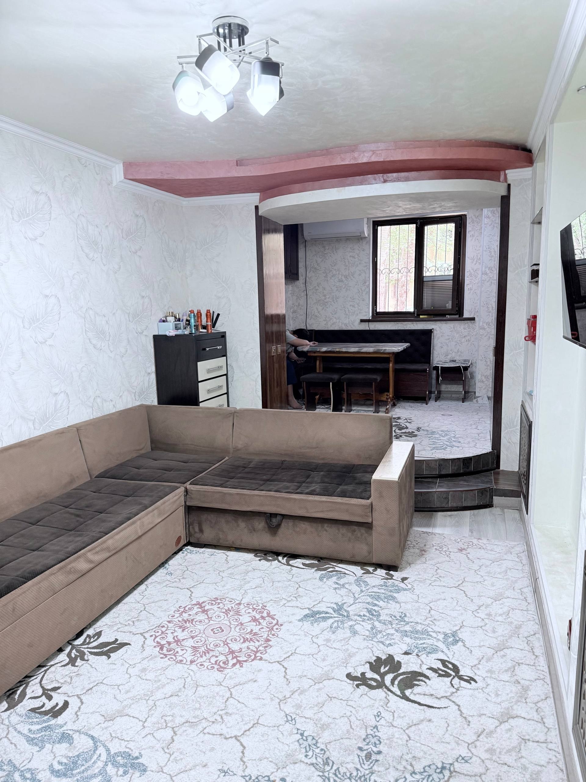 Продажа 2-комнатной квартиры в chelyanzar районе, 52 м² — Катартал, фотография 2