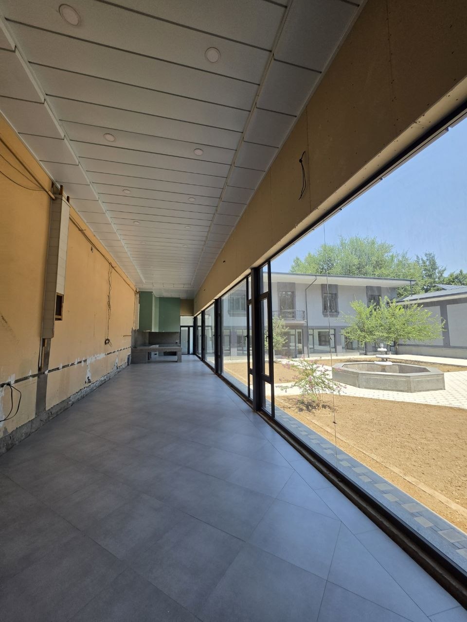 Продажа офиса в almazar районе — Каракамыш 1/1, фотография 1