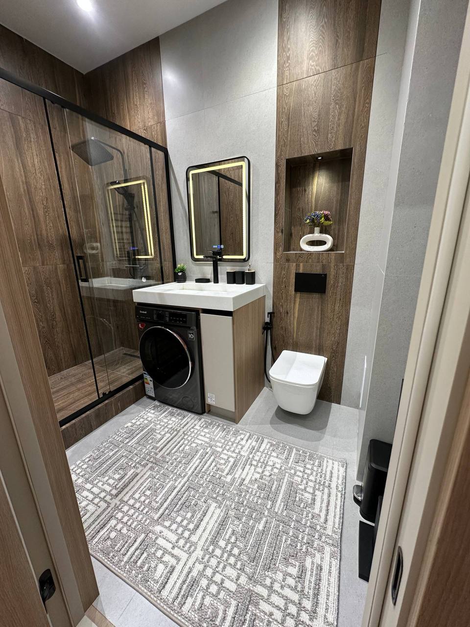 Продажа 2-комнатной квартиры в almazar, фотография 1