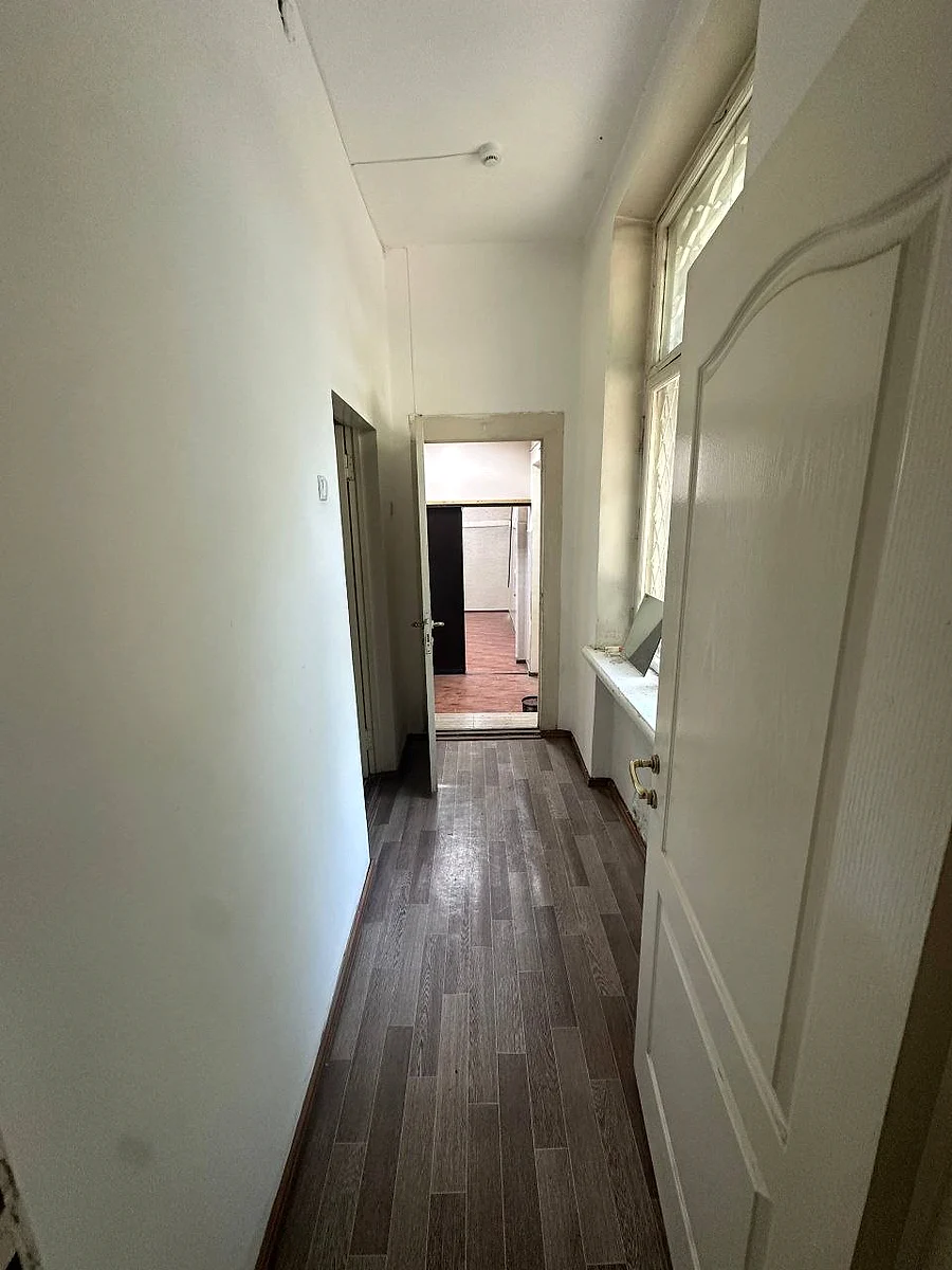 Аренда коммерческого помещения в yakkasaray районе, 165 м² — Шота Руставли, фотография 1