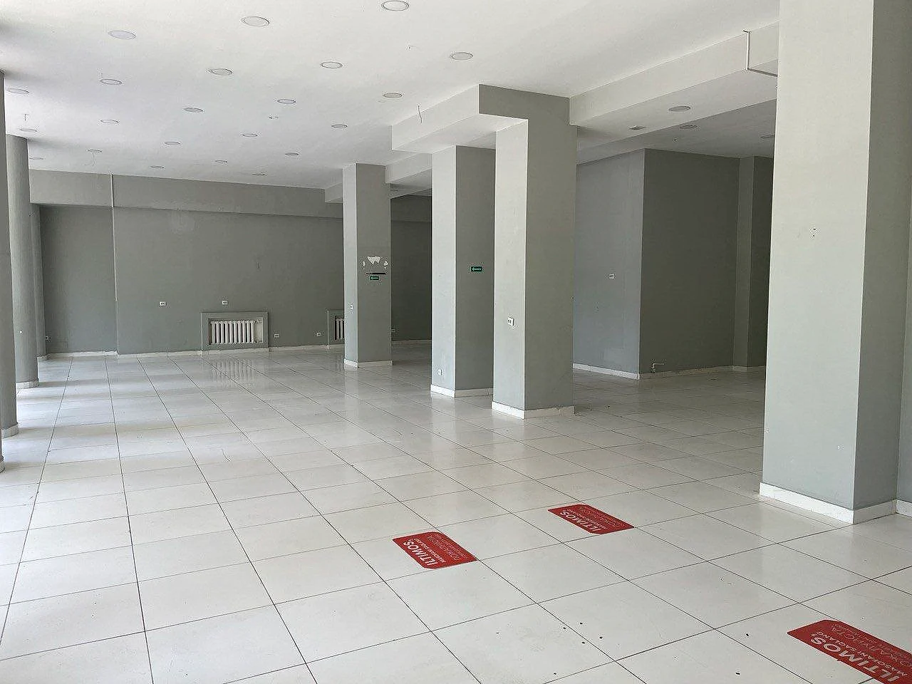 Аренда коммерческого помещения в yakkasaray районе, 242 м² — yakkasaray, фотография 1