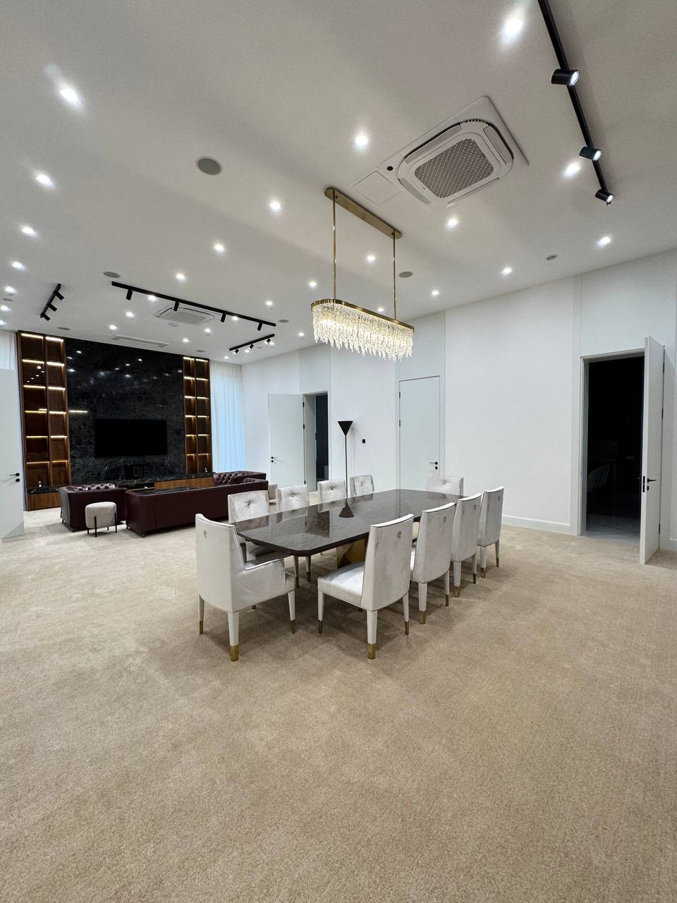 Продажа дома в mirzo-ulugbek районе, 600 м² — метро Буюк Ипак Йули, фотография 8