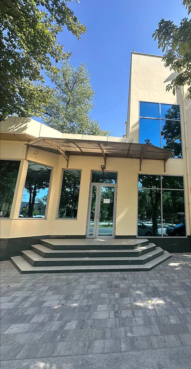 Аренда офиса в uchtepa районе, 1 800 м² — Ширин — Ташкент, uchtepa