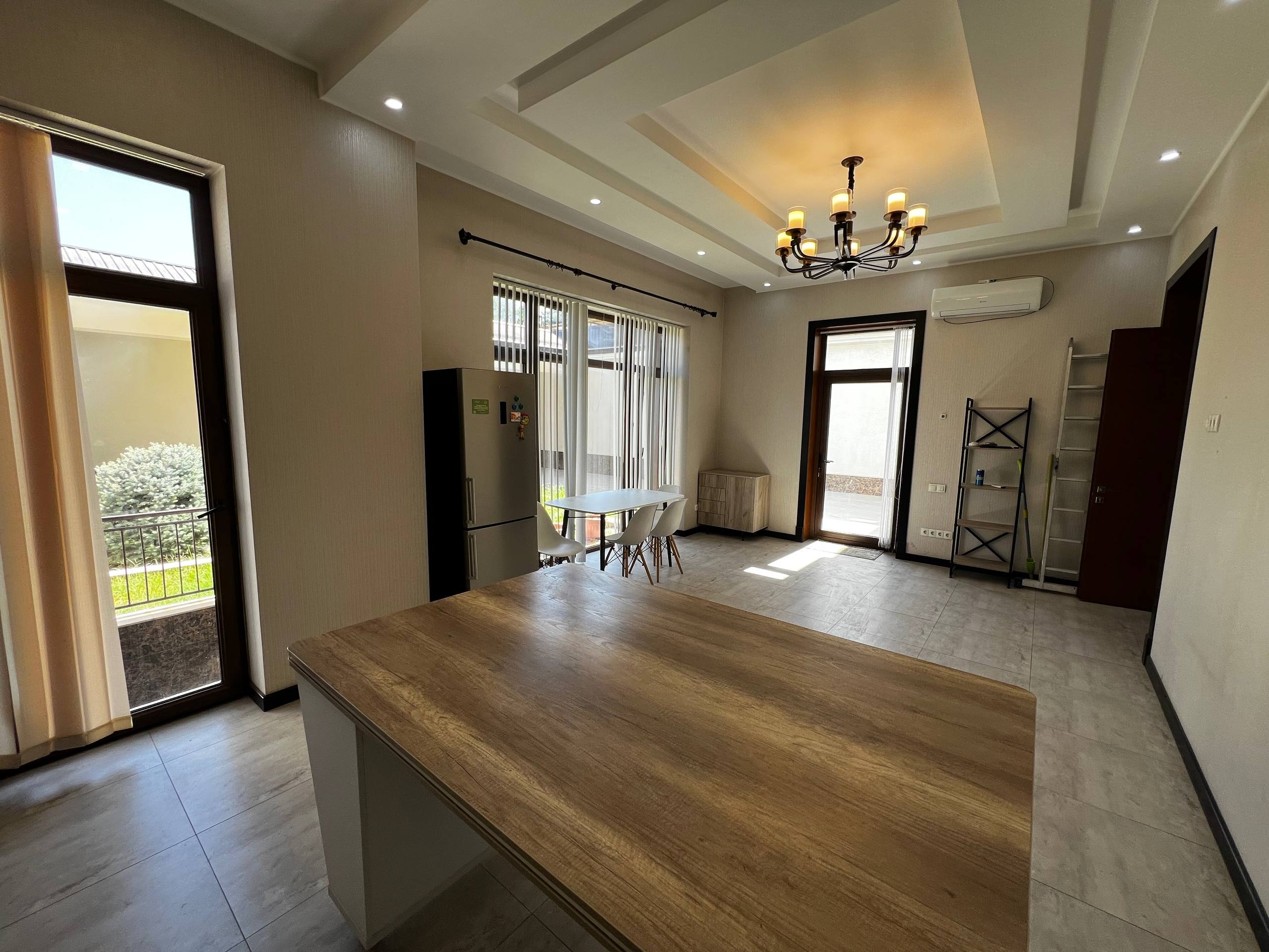 Продажа дома в mirzo-ulugbek районе, 350 м² — Буюк Ипак Йули, фотография 3