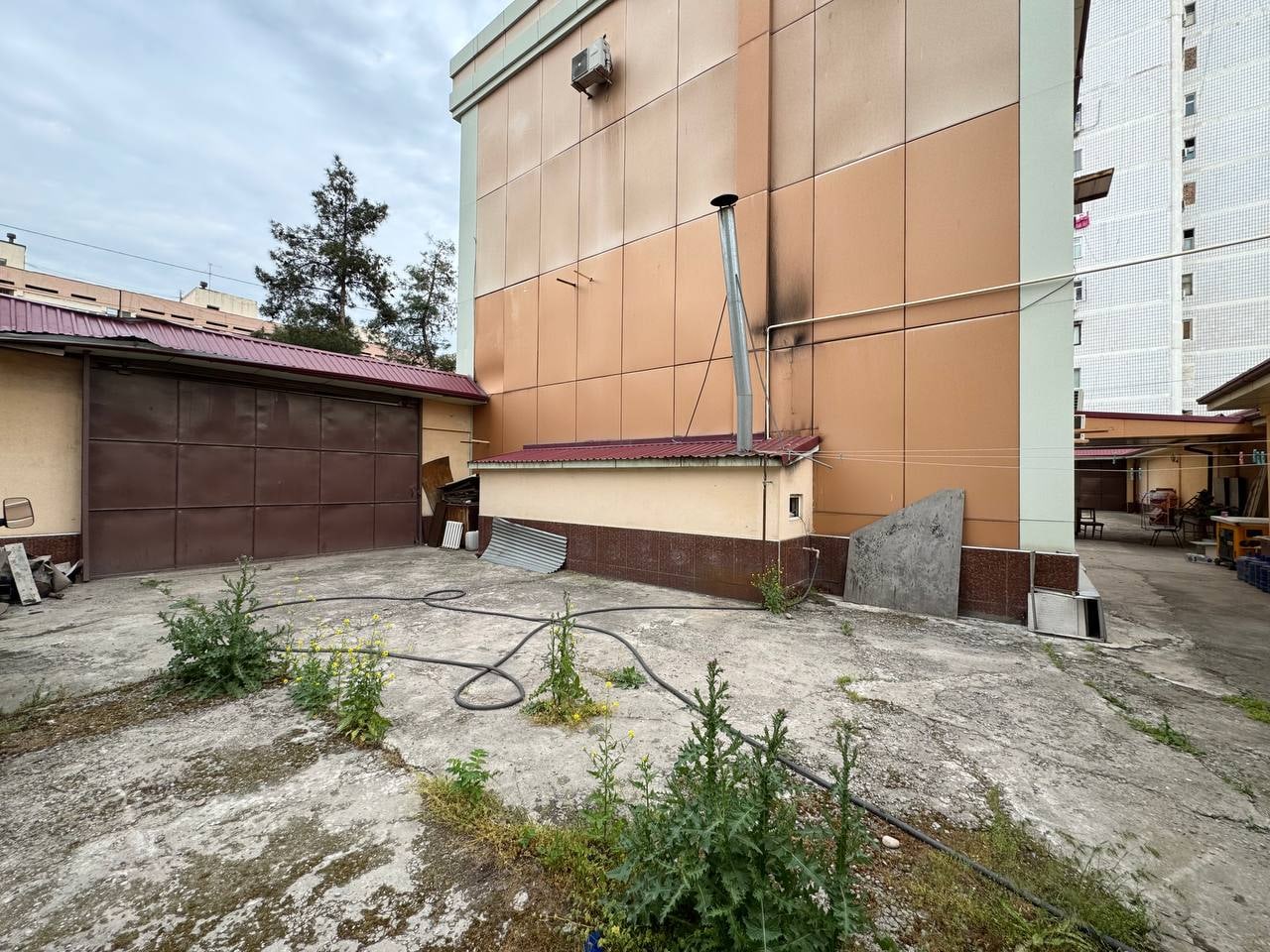 Продажа коммерческого помещения в shakhontakur районе, 1 178 м² — Караташ, фотография 2
