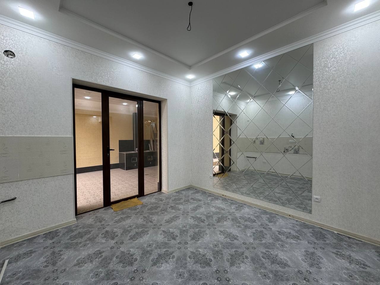 Продажа коттеджа в oblast-kibray районе, 200 м² — Лимонарий, фотография 5