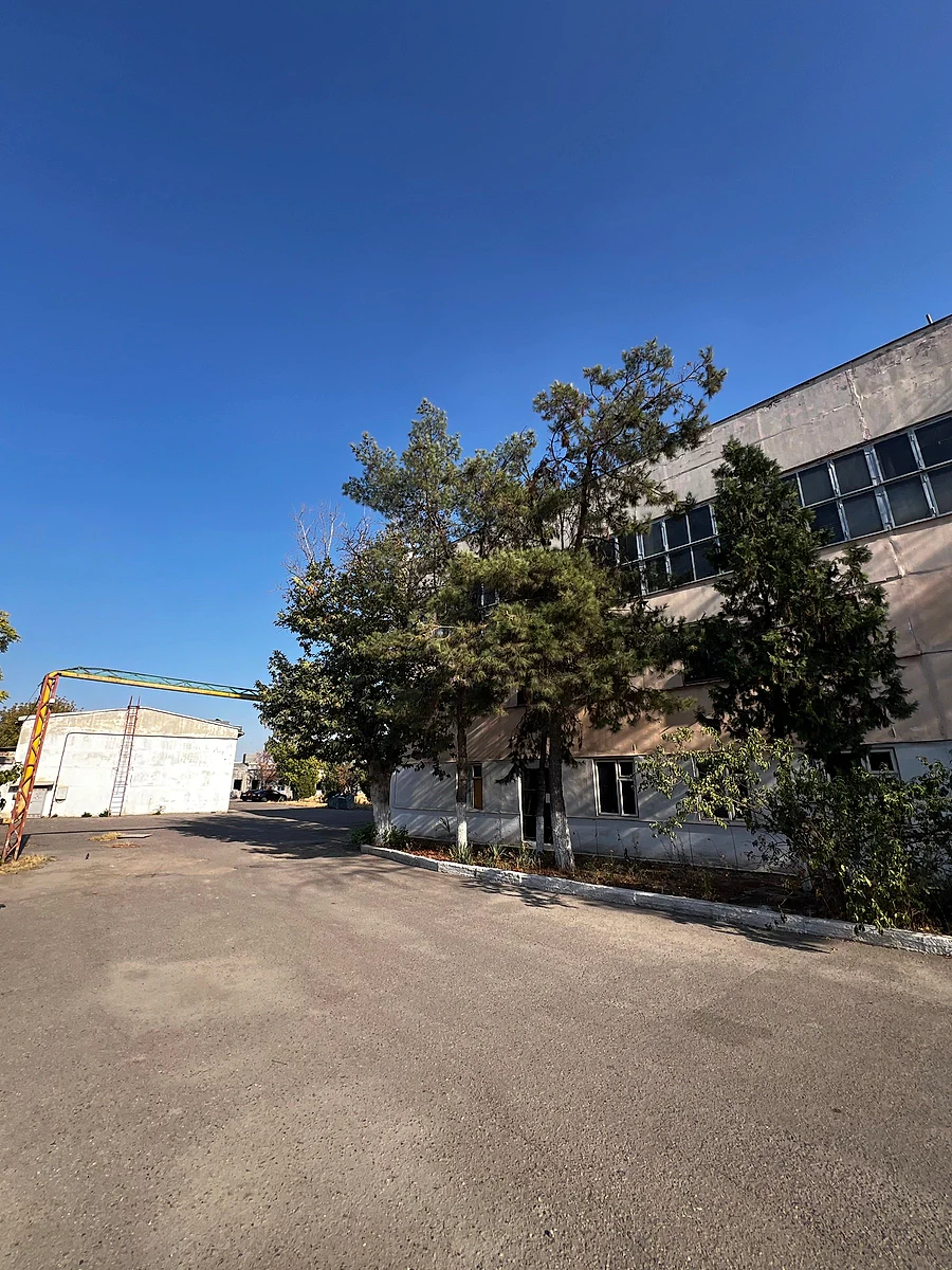 Продажа коммерческого помещения в Яшнабадском районе, 5 400 м² — Мухтара Ашрафи, фотография 1