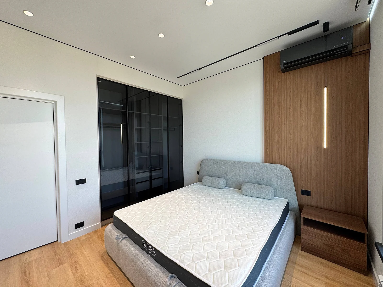 Продажа 2-комнатной квартиры в Мирзо-Улугбекском районе, 44 м² — Новомосковская, Лакокраска, ЖК O’z Mahal, фотография 1