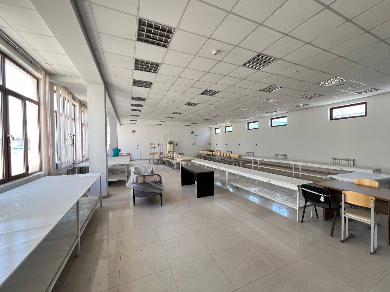 Аренда коммерческого помещения в Мирзо-Улугбекском районе, 605 м² — Луначарский, фотография 2